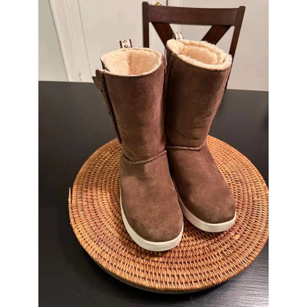 Bearpaw Womens Brown Suede Mid Calf Winter Boots Double Buckle Size 8